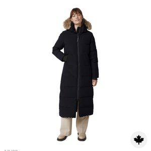 Canada Goose Mystique Parka with fur hood